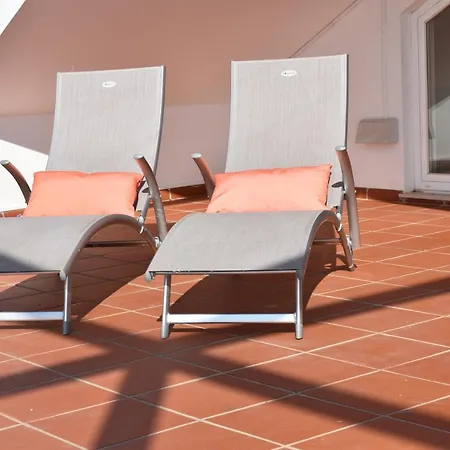 아파트 4b Seeview 2 Minutes From Beach *