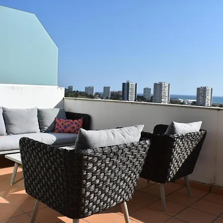 4b Seeview 2 Minutes From Beach *